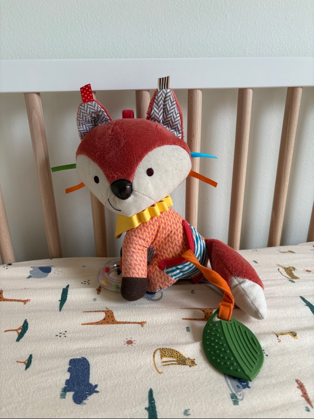 Skip hop Fox Sensory Teether Toy - Red and Cream
